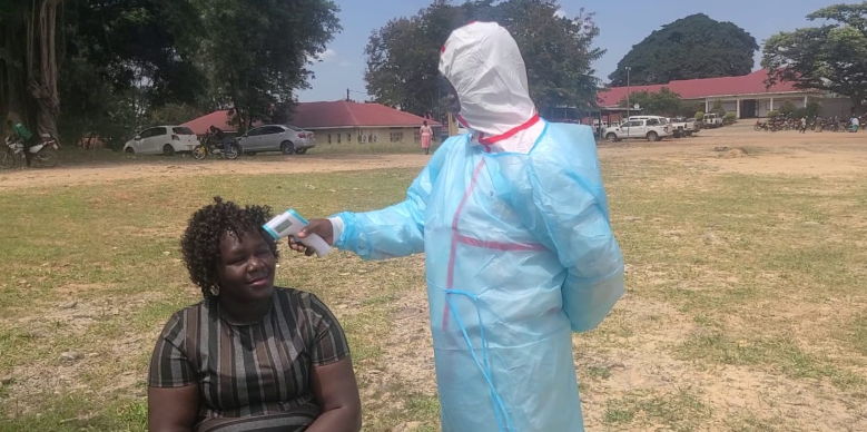 How border districts are fighting Ebola