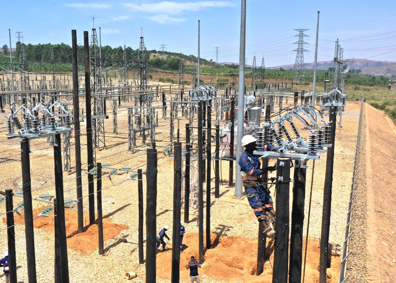 UEDCL Moves to boost Power Supply in Isingiro, Ntungamo and Rukungiri Districts.